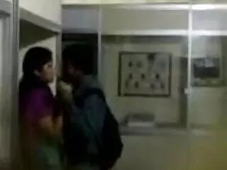 लेसी फुल सेक्सी एचडी वीडियो फिल्म दुवेल २