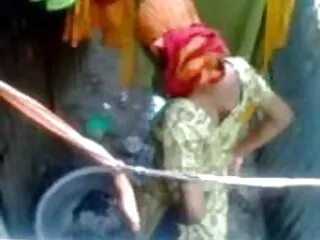 थिएटर स्लट्स पति निर्देशन एक्शन 2 हिंदी मूवी फिल्म सेक्सी फिल्म