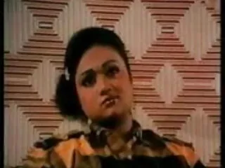 2 सेक्सी वीडियो मूवी पिक्चर गर्लफ्रेंड खेलते हैं