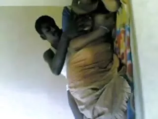 सुनहरे बालों वाली बीएफ सेक्सी मूवी एचडी फुल माँ नहीं उसकी बेटी Slutty Duo