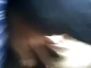 पत्नी ने उसे उसकी पुरानी माँ को सेक्सी बफ मूवी हिंदी चोदते हुए पकड़ लिया