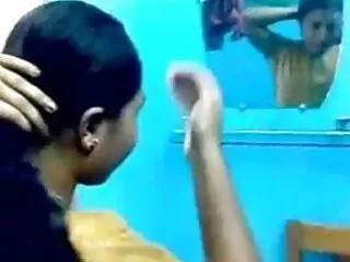 प्रेमिका सेक्स गेम में एक लिट्ल बिट जोड़ती है हिंदी सेक्सी फुल मूवी